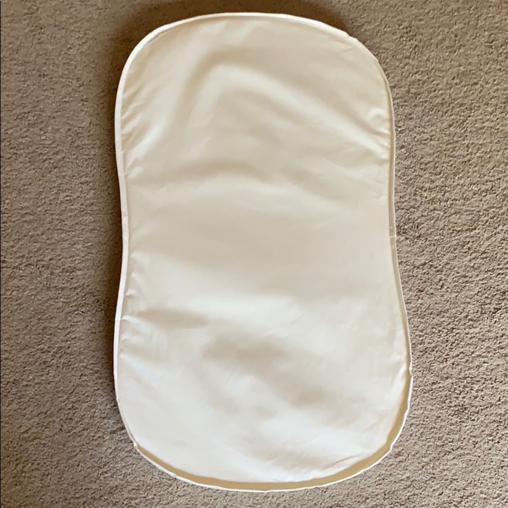 Halo Bassinest Mattress Organic Non-Toxic-Like New